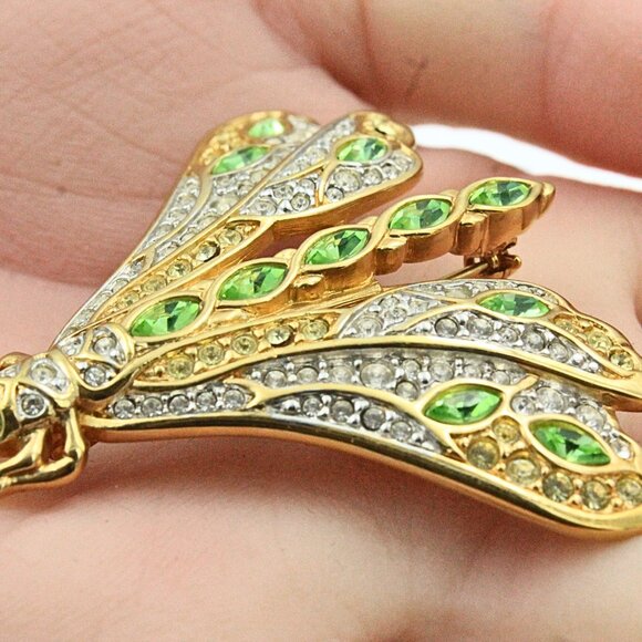 Enchanting SWAROVSKI Crystals Green Butterfly Limited Edition 1997 Brooch - Picture 7 of 7